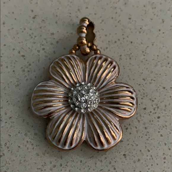 Pendant - Picture 1 of 4